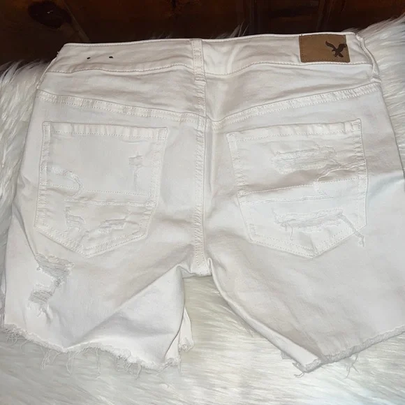 Super stretch MIDI shorts 🤍 - Picture 2 of 6